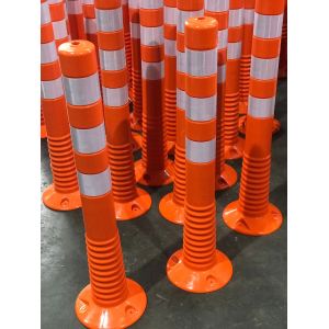 Flexible Bollard Safety Warning Post with 8cm Post Diameter 20cm Base Diameter and 1300g Weight