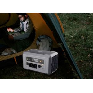 700W Portable Solar Energy Power Station 576Wh LiFePO4 Backup Supply for