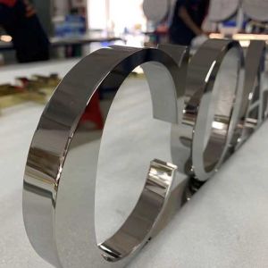 Alphabet Letter Shopfront Signage Silver Mirror 2cm Thickness Fabricated Metal