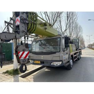 Used Zoomlion 25 ton Crane with Excellent Performance and Max. Lifting Height of