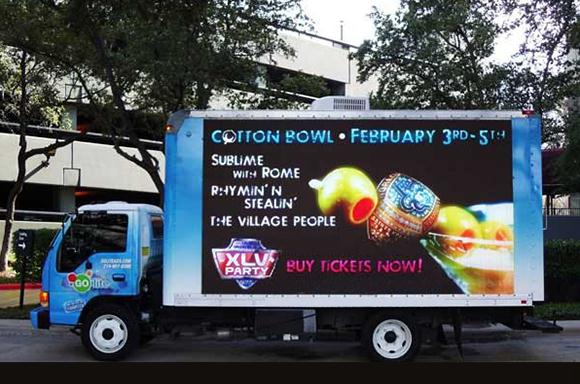 Outdoor P5 Mobile Advertising truck mounted LED screen High Brightness