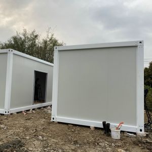 Detachable 75mm Steel Structure Container House Prefabricated Fireproof