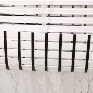 China Anti-Skid PVC Bathmat For Wet Environments Quick Drainage Hygienic And Comfortable For Barefoot on sale