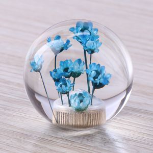 China Custom design logo car gear shift knobs crystal gear shift knob with dry flower inside resin shift gear knob ball on sale