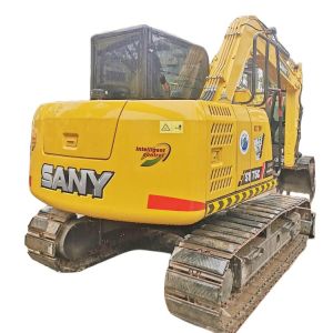 China Earth-moving Machinery Rubber Track Sany 75 Mini Excavator Machine with Blade Used on sale