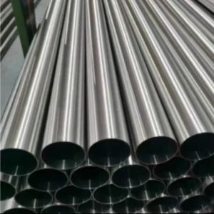 China Customized Round Seamless Stainless Steel Pipe With Polished Surface For Petroleum on sale
