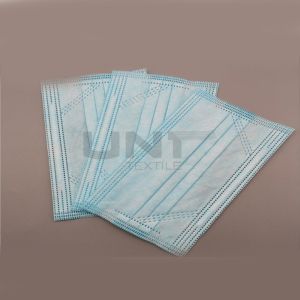 High production capacity three layers white disposable protective face mask with