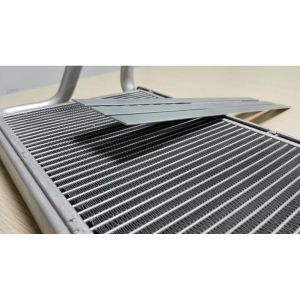 Showcase / Freezer Microchannel Heat Exchanger , Customized Refrigerator Heat