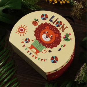 Colorful Chocolate Candy Box , Candy Gift Box With Ribbon Tassel Decoration