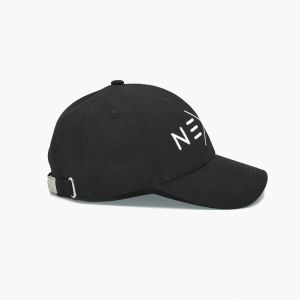 Adjustable Strap Structured 6 Panel Baseball Cap With Fabric Color Matching