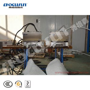 FAS-1300G Snow Making Machine for Playground High Technology 90 KG PLC Core