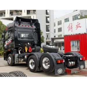 Black Color Tractor Trailer Truck With 295/80R22.5 Tires And 115km/h Max Speed