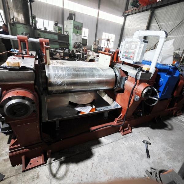 Durable XK-400 Two Roll Rubber Mixing Mill Machine With Friction Ratio 1 1.27
