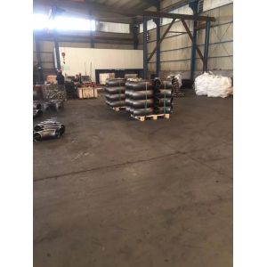 WP11 WP22 Welded Steel Pipe Fittings High Temperature Butt Weld Cross Butt Weld