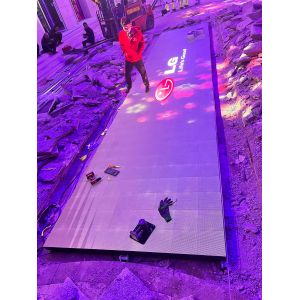 Lionled SMD P3.91 Indoor Floor Led Display With Die-Casting Aluminum Panel