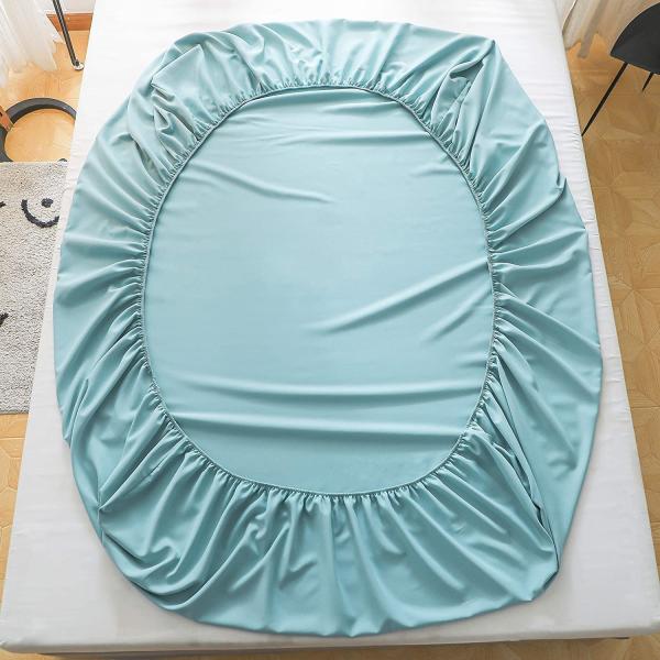 200TC Polyester Bedding Set 1 Fitted Sheet and 2 Pillowcases for a Good Night's