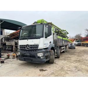 Boom Sections 4 ZLJ5441THBBE Used Zhonglian Concrete Pump Truck Beautiful for