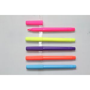 Writing smoothly economical highlighter marker