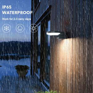 China Easy Install DC 3.2V Garden Solar Wall Lights , Solar Powered Yard Lamp 3000K 6500K on sale