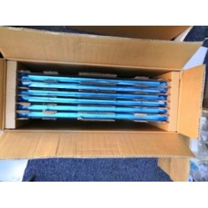 19" 1300cd/m² SXGA 1280x1024 TFT LCD Panel G190EAN01.1 89/89/89/89 (Typ.)(CR≥10)