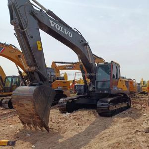 VOLVO EC290 Excavator in Excellent Condition 2016 Year with Low Working Hours