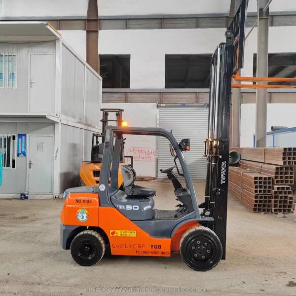 Forklift TOYOTA 8F30 for Sell and Reasonable Used Diesel Forklift 1000MM Fork Length