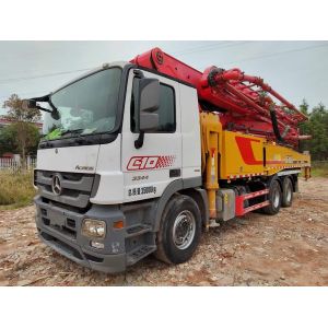 China 2019 Sy 52m Used Concrete Boom Pump Concrete Pump Truck in Green Feeding Height 1400mm on sale