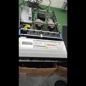 Poweredge R750XS 2u/ CPU 5317 2.40G/16C 32T/RAM 64G DDR4/HDD 2T SAS 3.5 7.2K*3