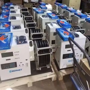 Light and Handy Bernet Bnt-M111c Mini Fuel Dispenser for Gas Stations