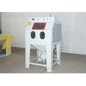 Pressure Blast Cabinet Adjustable Loading Weight ISO9001 Certification