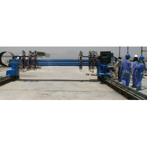Servo CNC Flame Plasma Steel Plate Cutting Machine High Frequency