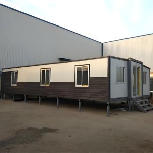 Removable 3 Bedrooms Prefabricated Expandable Container House With Long Service