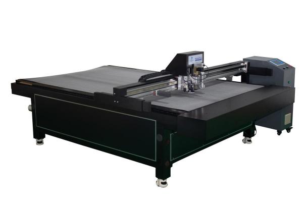 Quality box sample cutting machine, oscillating knife cut and creasing machine, digital cutter, plotter, die cut,  box maker, wholesale