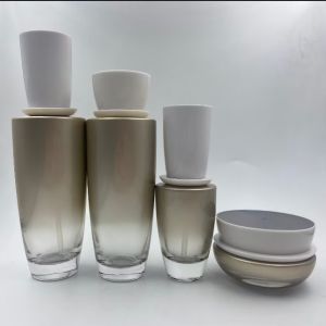 China Lotion Bottle Cosmetic Bottle with Pump and Cap Cream Jar Cosmetic Packaging OEM on sale
