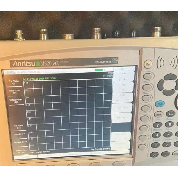 Anritsu MS2034A VNA Master 2 MHz to 4 GHz Handheld Vector Network Analyzer