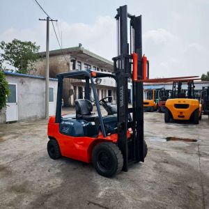 Direct Sales Of For Toyota 7FD25 2.5 Ton Forklift Japan Imported Used In Foreign