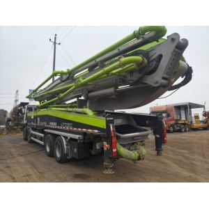 China 2020 Zoomlion Used Concrete Pump Truck 56m boom pump With Sitrak Chasis on sale