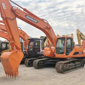 Good Condition 22 Ton Doosan DH220 Excavator in Korea Original Engine and