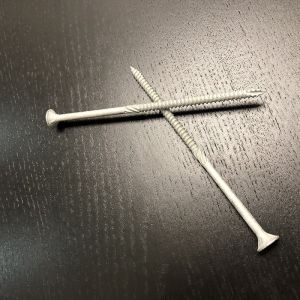 China Construction 150mm Wood Screws T17 Galvanised C4 Hex Head Decking Screws With Knurl on sale