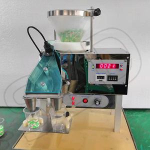 Desktop Semi Auto Tablet Capsule Candy Counting Machine