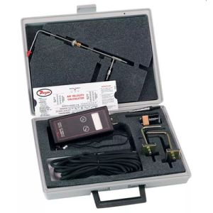 Series 477AV Handheld Digital Manometer