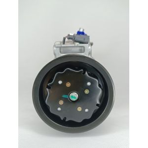 Auto AC Compressor Assembly For AudiC7PA2.5 4M0820803M