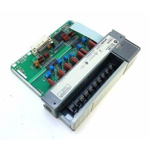 1762-IA8 ALLEN BRADLEY PLC Micrologix Controller Analog Input Module