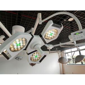 3500k - 5000k Mobile Surgical Light 140w With Changeable Color Temperature