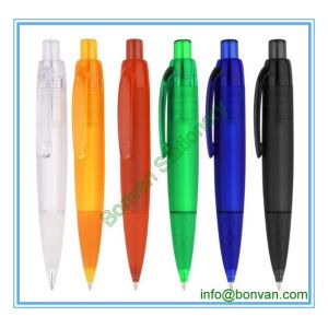 China plastic pen with parker refill,parker refill plastic pen on sale