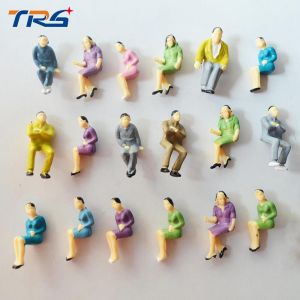 1:50 scale model ABS plastic sitting figures for model train layout street