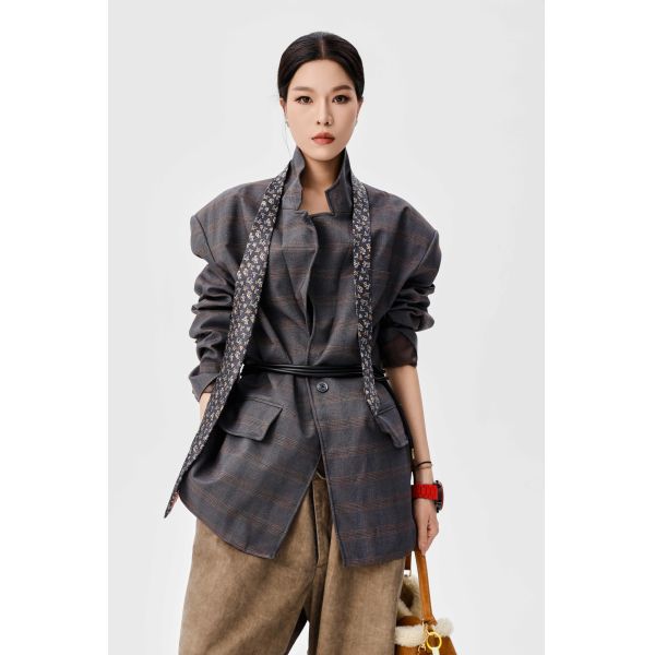 New Autumn And Winter Aluminum Wire Edge Wrapped Suit Jacket With High Waist For