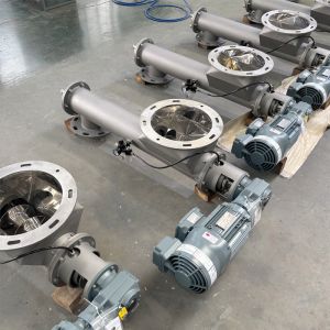 Screw Conveyor for Sealed and Continuous Material Transport Solutions