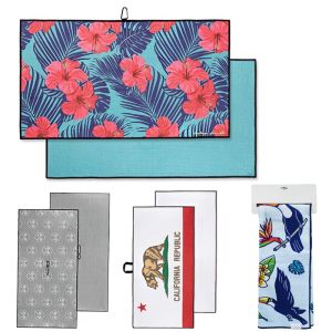 China Custom Logo Printed Waffle Golf Towel Tri Folding Towel Microfiber Golf Cleaning Towel For Golf Bag With Carabiner Clip on sale