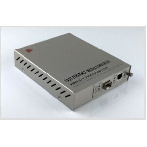 10 / 100Base-TX to 100Base-FX Managed Media Converter Card hot plug